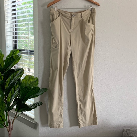 Patagonia Quandary Roll Up Hiking Pants size 8 Adjustable Waist Lightweight - Picture 2 of 15